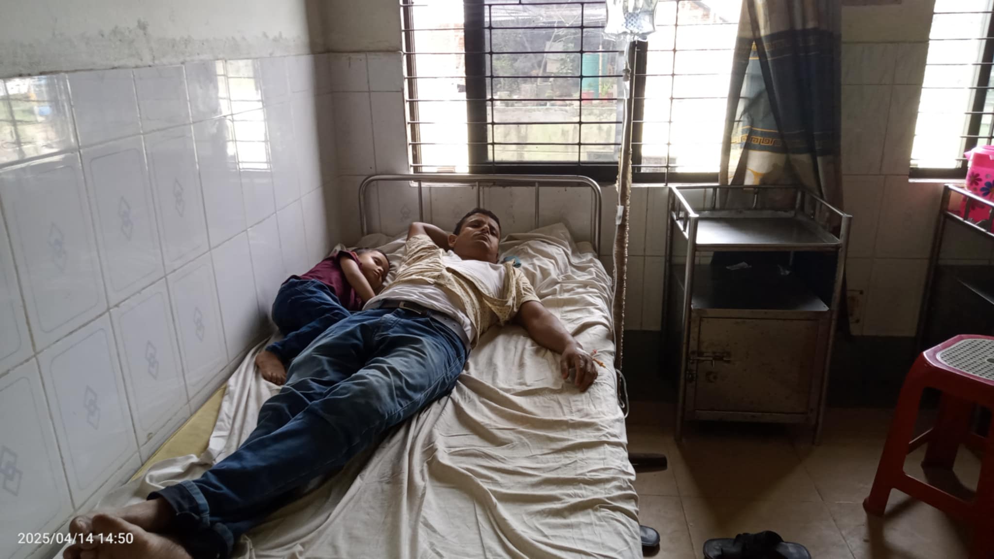বিরামপুরে বর্ষ বরন অনুষ্ঠানে পান্তা খাওয়াকে কেন্দ্র করে সংঘর্ষে আহত ৩ সরকারী কর্মচারী : হামলার নেতৃত্বে স্বেচ্ছাসেবক দলের নেতা ! বিরামপুরে বর্ষ বরন অনুষ্ঠানে পান্তা খাওয়াকে কেন্দ্র করে সংঘর্ষে আহত ৩ সরকারী কর্মচারী : হামলার নেতৃত্বে স্বেচ্ছাসেবক দলের নেতা !